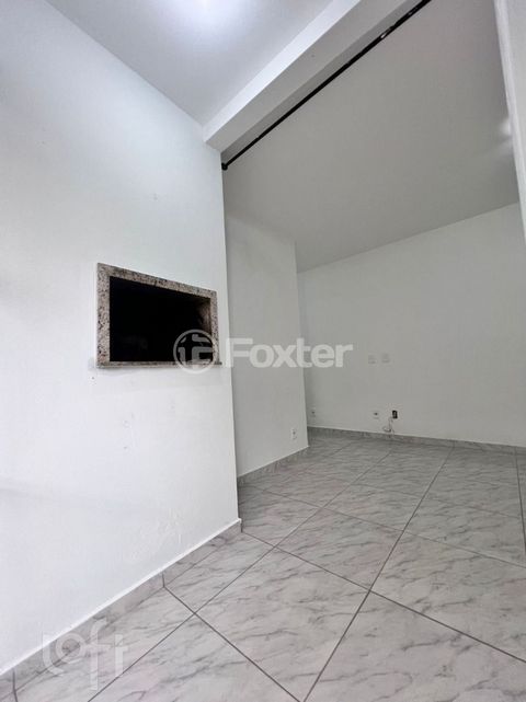 Image 1 - 809903