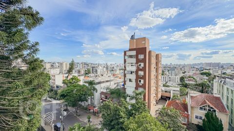 Image 0 - 810330