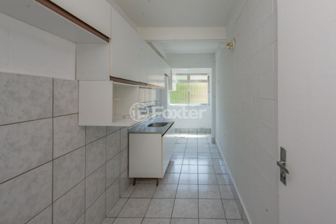Image 11 - 810669