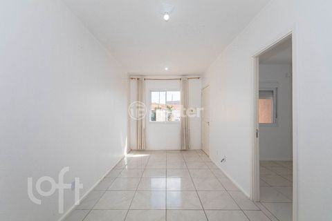 Image 3 - 811248