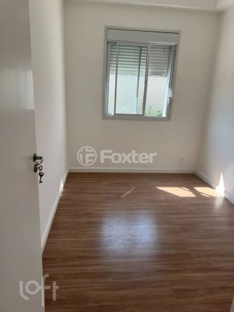 Image 3 - 811266