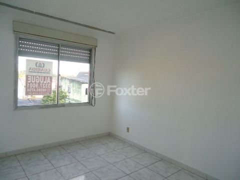 Image 4 - 811350