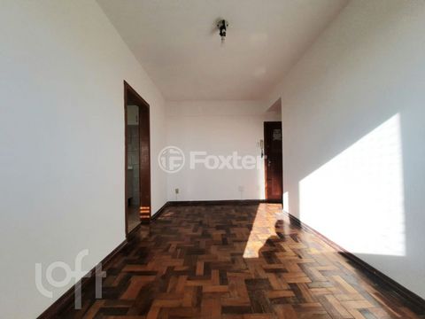 Image 7 - 811721