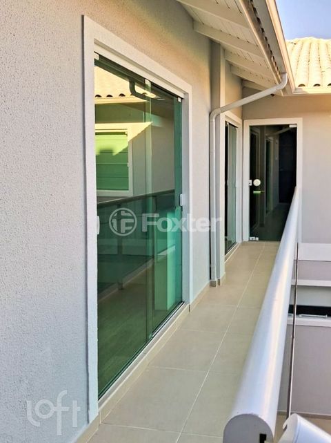 Image 3 - 812047