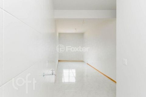 Image 1 - 812309