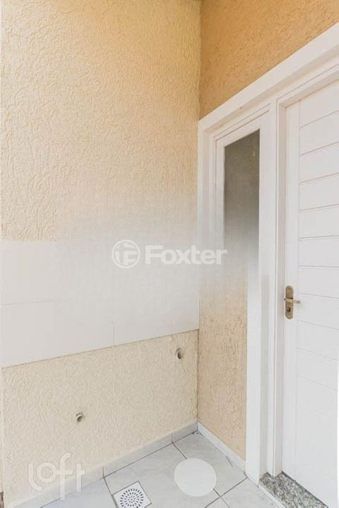 Image 5 - 812309