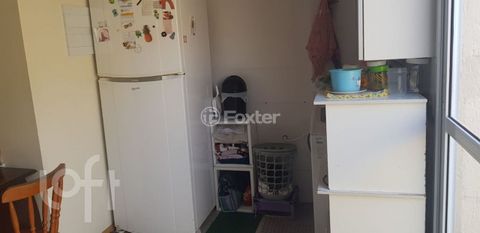 Image 9 - 812525