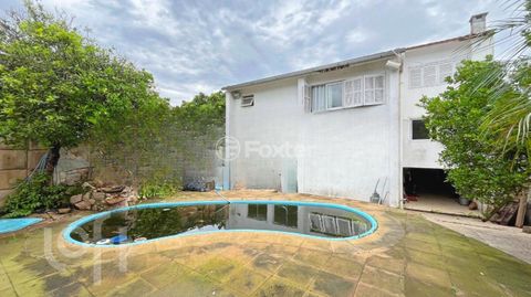 Image 9 - 813090