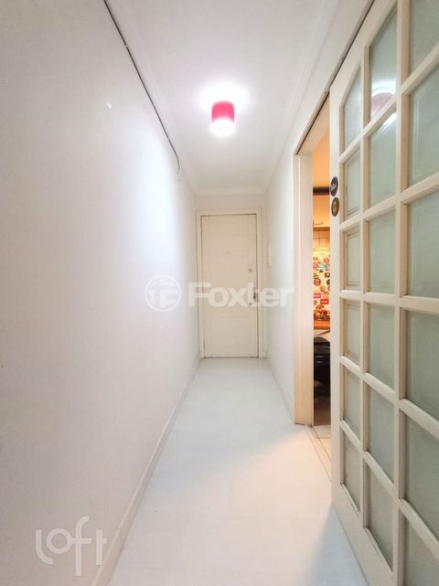 Image 3 - 813249