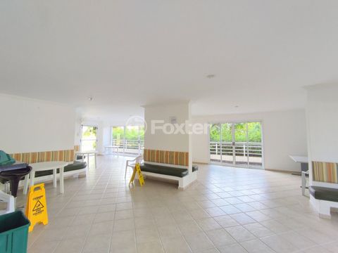 Image 5 - 813354