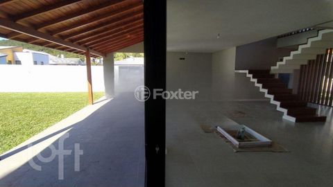 Image 7 - 813507