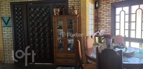 Image 9 - 813516