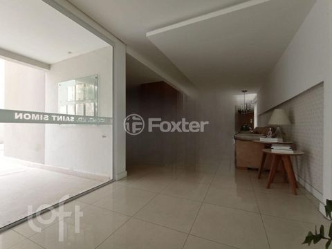 Image 8 - 813641