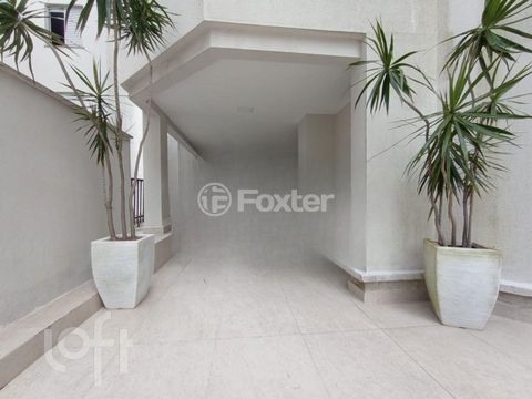 Image 7 - 813641