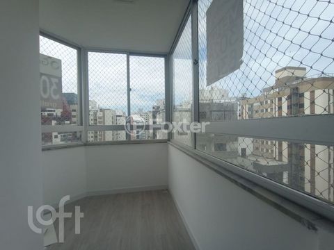 Image 5 - 813641