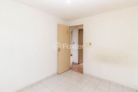 Image 9 - 813788