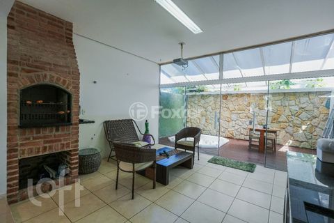 Image 7 - 814118
