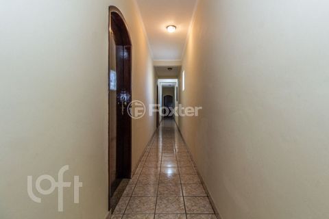 Image 11 - 814121