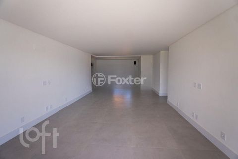 Image 7 - 814508