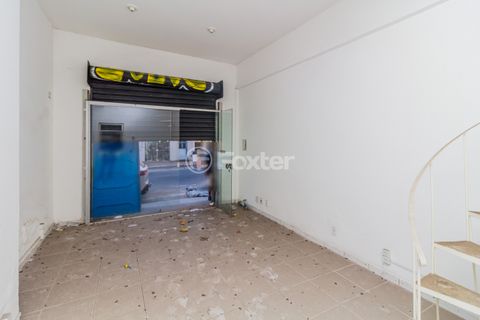 Image 17 - 815546