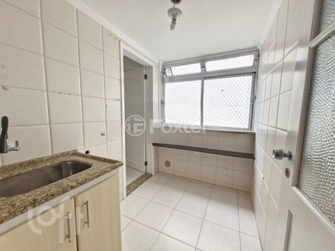 Image 6 - 816704