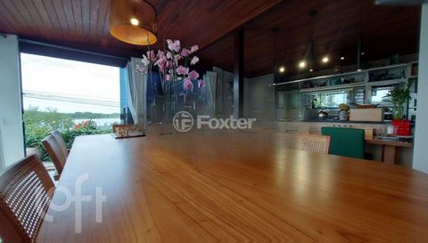 Image 6 - 816810