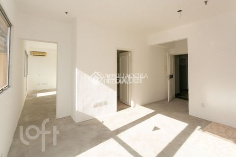Image 10 - 817393