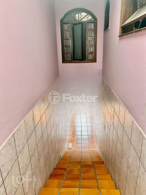 Image 11 - 817852