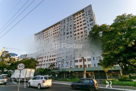 Image 19 - 818016