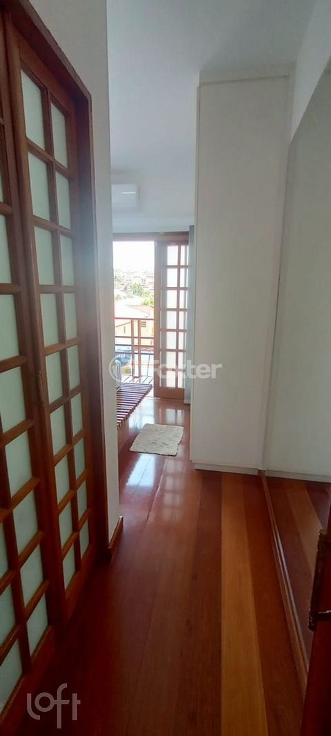 Image 6 - 818143