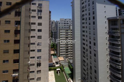 Image 13 - 818214