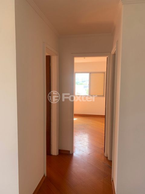 Image 6 - 818448