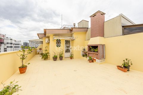 Image 19 - 818451
