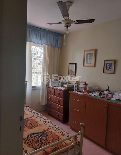 Image 3 - 818722