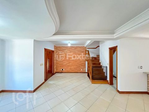 Image 7 - 818725