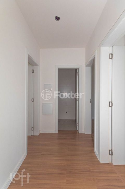 Image 11 - 818730