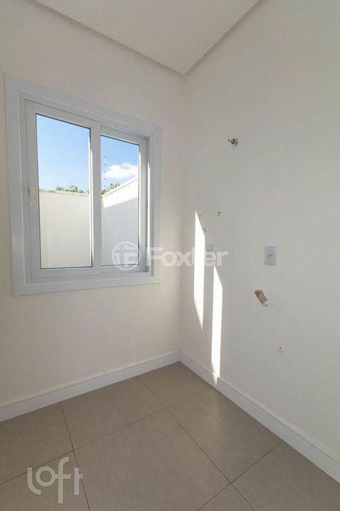 Image 6 - 818730