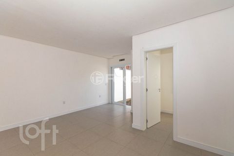Image 2 - 818730