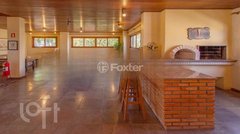 Image 3 - 818749