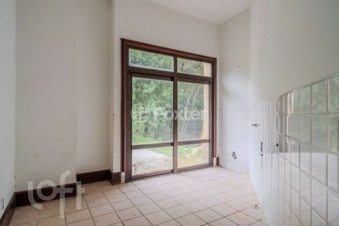 Image 11 - 818783