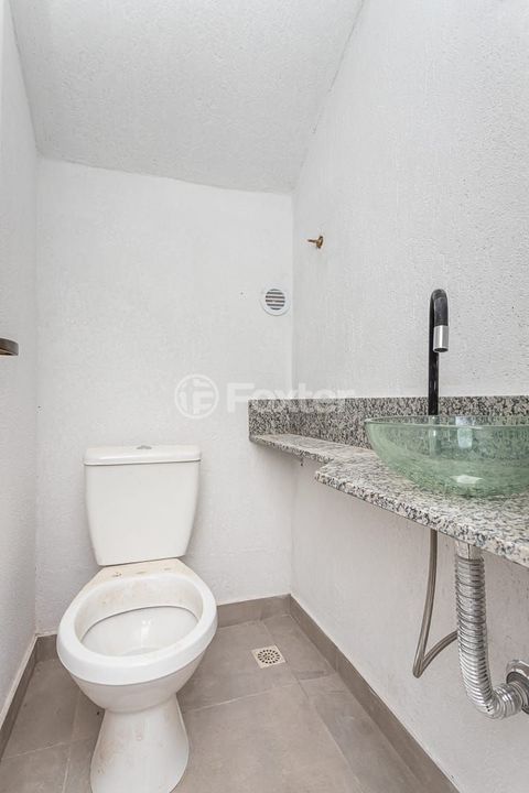 Image 4 - 818815