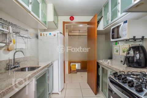 Image 10 - 818837