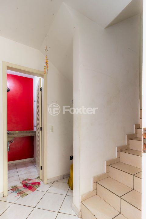 Image 4 - 818851