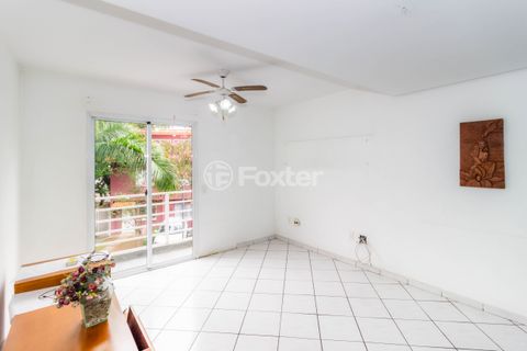 Image 7 - 818851