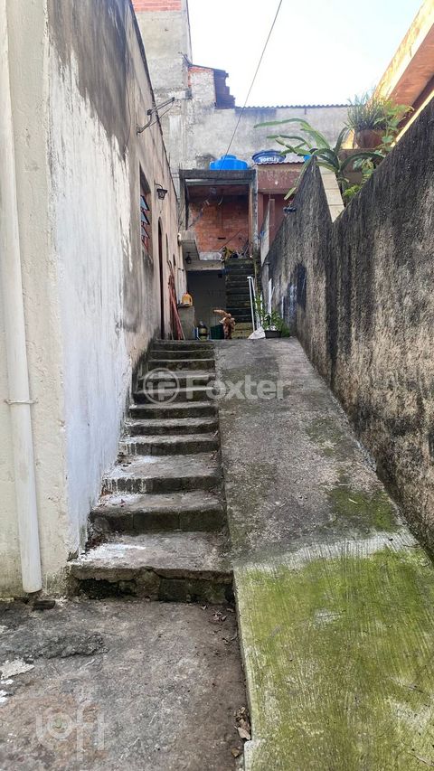 Image 12 - 818981