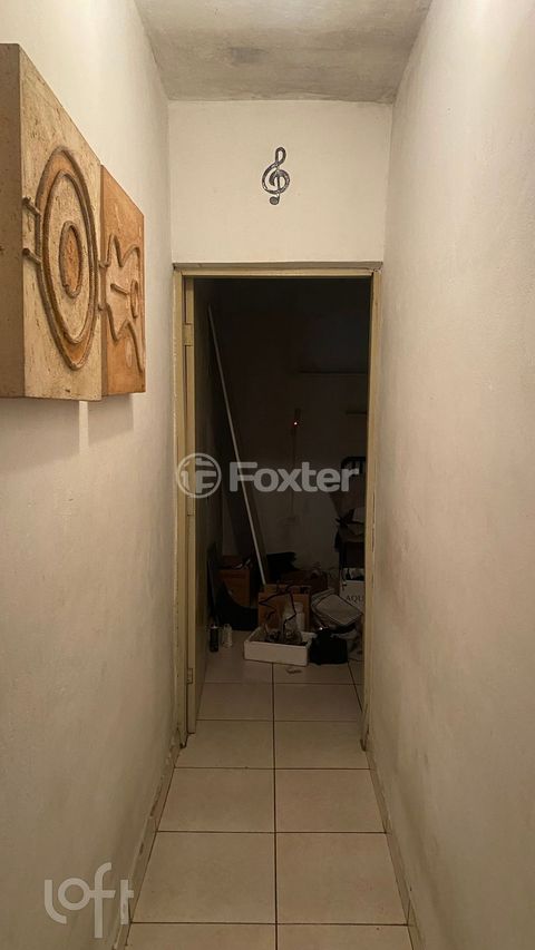 Image 5 - 818981