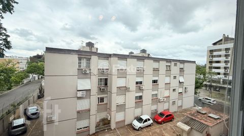 Image 1 - 819030