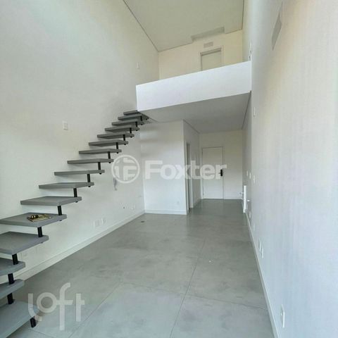 Image 1 - 819348