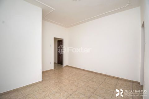 Image 7 - 8195