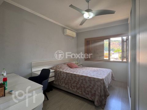 Image 17 - 819509